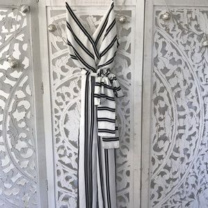 SALE✨ Cropped Stripe Jumpsuit